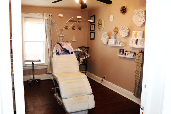 Professional hair care equipment and tools